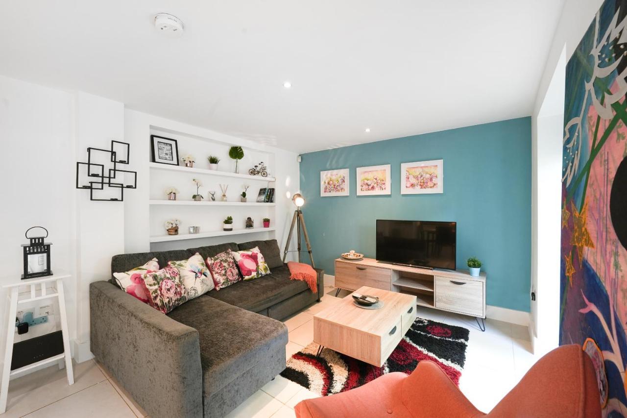 Spacious 2 Bedroom Apartment In Camden Λονδίνο Εξωτερικό φωτογραφία